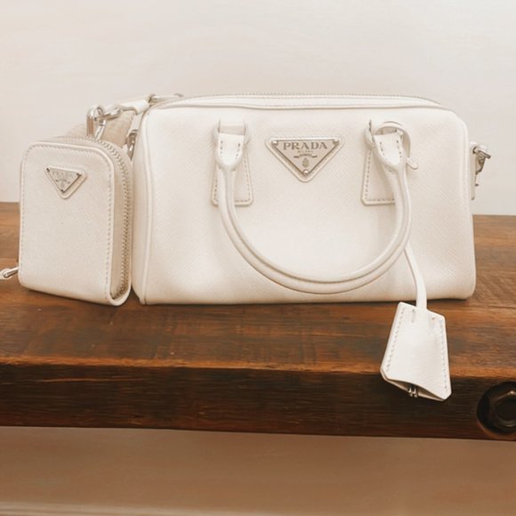 PRADA Saffiano Lux leather top handle in white - Picture 4 of 10